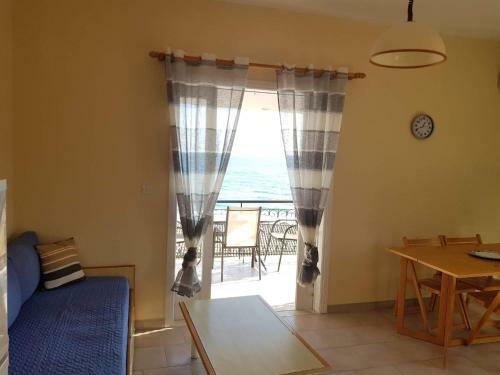 Corfu Glyfada Standart Apartment