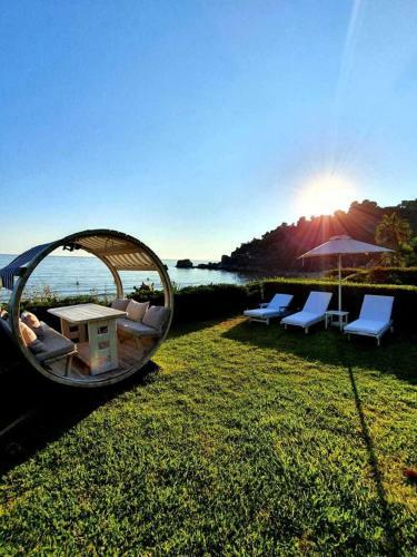 Corfu Glyfada Beachfront House 13