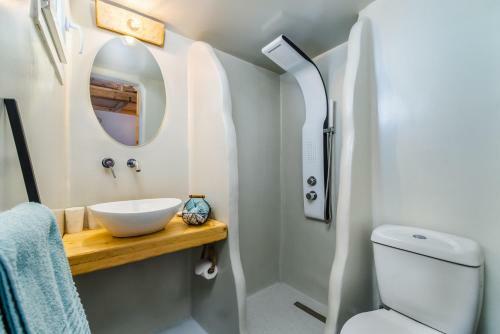 Villa Asera Suites Only 300m From Kamari Beach