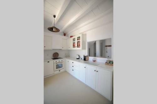 Villa Casa Vento - Maisonette Near Santa Maria Beach