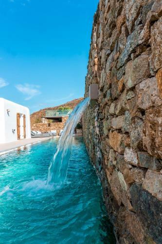 Villa Ester - Heated Pool & Jacuzzi, Tennis Court, Sauna