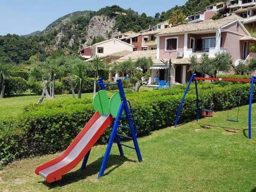 Sunny Apartment In Corfu With Balcony