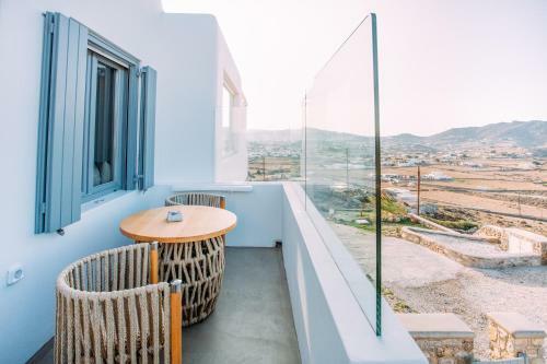 Mykonos Supreme Comfort Suites