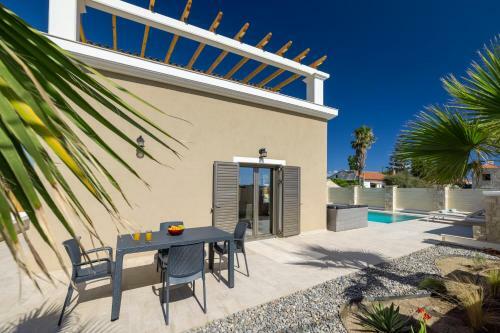 Villa Persephone