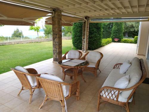 Villa Achilleos