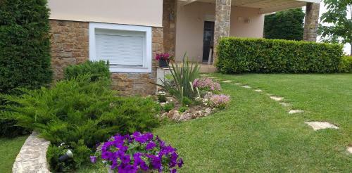Villa Achilleos