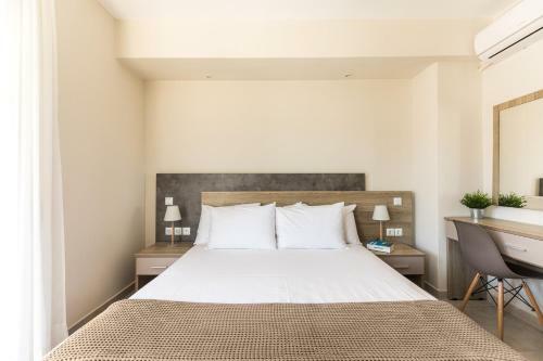 Hotel V Luxury Apartments Posidi