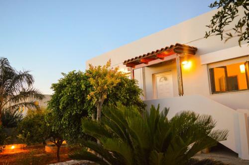 Villa United Blue Resorts - White Sand