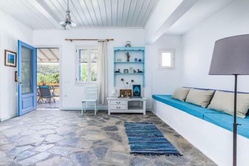 Myrto Holiday House