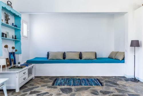Myrto Holiday House