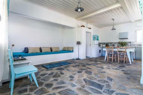 Myrto Holiday House