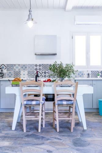 Myrto Holiday House