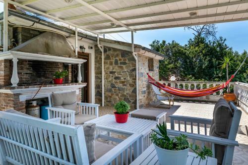 Apartamento Konstantina Yard Studio