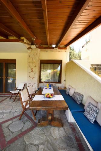 Sani Beach Villa