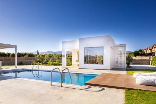 Sardines Luxury Villas