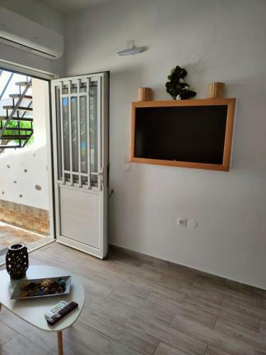Sea Sound Haraki Apartment