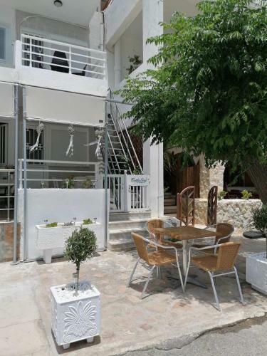 Fantasea Apartments