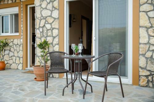 Electi Apartments Charaki