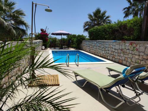 Villa With Private Pool Just 3 Minutes From The Beach