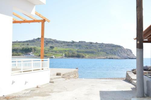 Giannis Apartment,haraki
