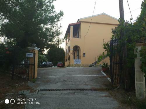Andreas Apartments