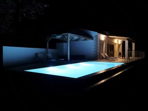 Sunset Sea View Villa 3