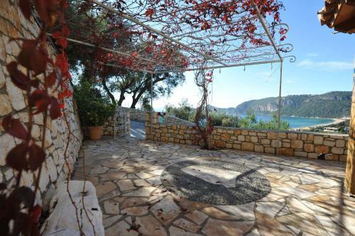 Villa Theodora View Apartments Zeys