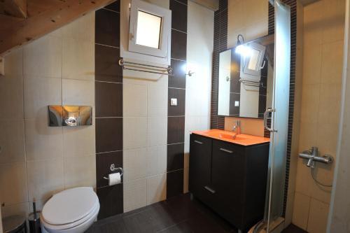 Villa Theodora View Apartments Zeys
