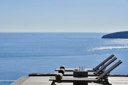 Villa Shades Of Blue