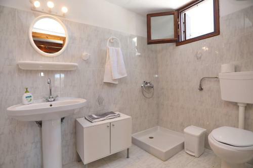 Alikias Country House