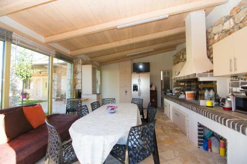 Apartamento Acrothea Perdika