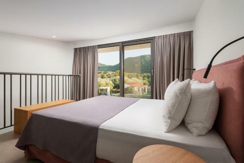 Urania Hotel