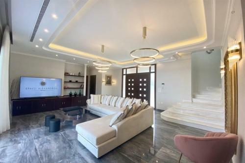 Epavli Alexandros Luxury Villa
