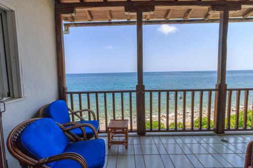 Agios Ioannis Luxurious Beachfront Holiday Home