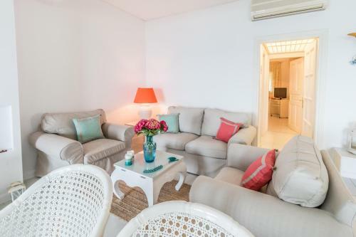 Agios Ioannis Luxurious Beachfront Holiday Home
