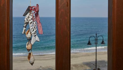 Agios Ioannis Luxurious Beachfront Holiday Home