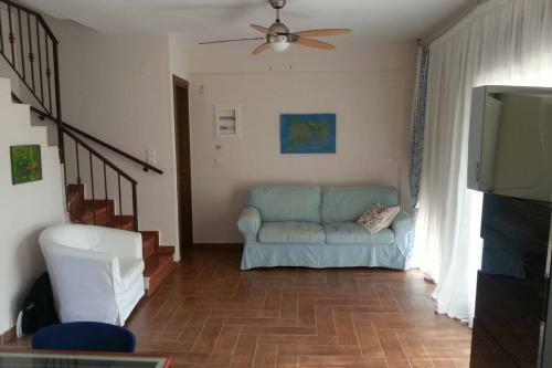 Lightfull & Relaxing Maison, 200 Steps From Paradise Karidi Beach