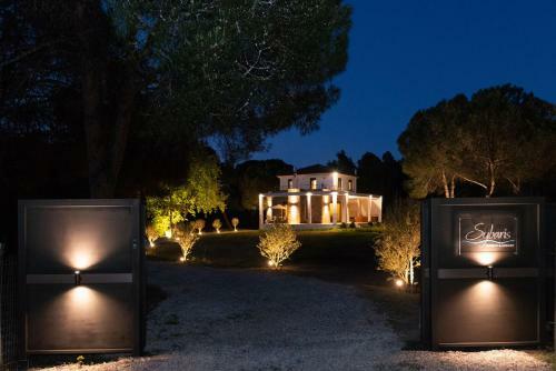 Sybaris Privacy And Luxury