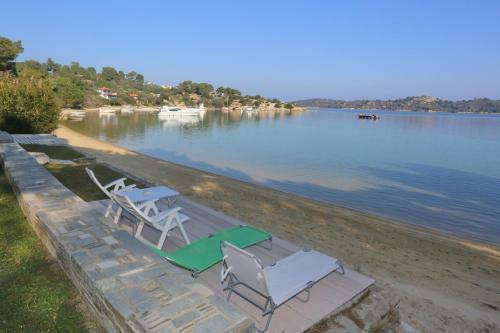 Villa Endless Sea - Beachfront, Sea Views, Private Beach
