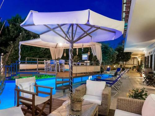 Dantes Maisonettes Stone Built Apartment Partial Sea View