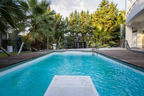 Villa Bond With Private Swimming Pool And Spa