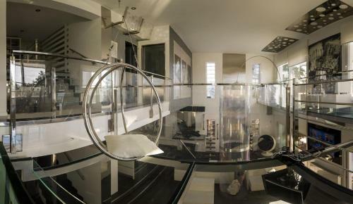 Villa Bond With Private Swimming Pool And Spa