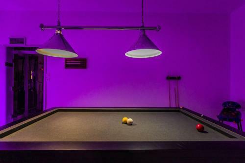 Villa Bond With Private Swimming Pool And Spa