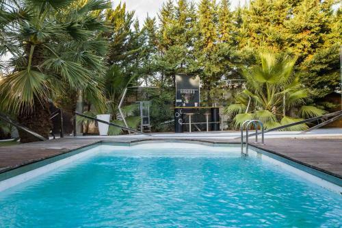 Villa Bond With Private Swimming Pool And Spa