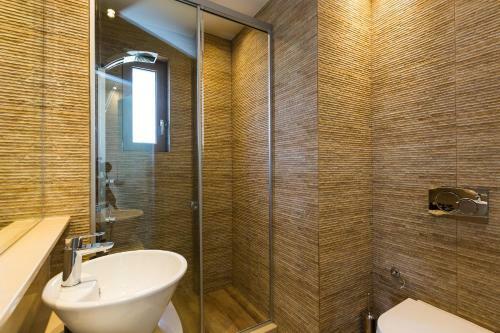 Villa Aelia Residence, A Luxurious Pampering Experience!