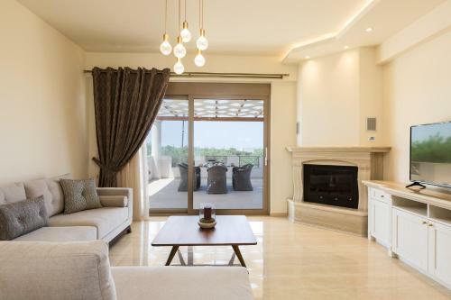 Villa Aelia Residence, A Luxurious Pampering Experience!