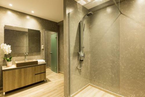 Villa Aelia Residence, A Luxurious Pampering Experience!