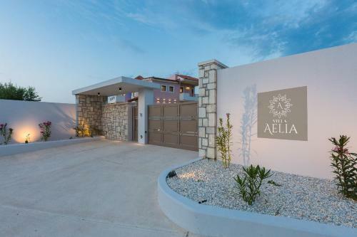 Villa Aelia Residence, A Luxurious Pampering Experience!