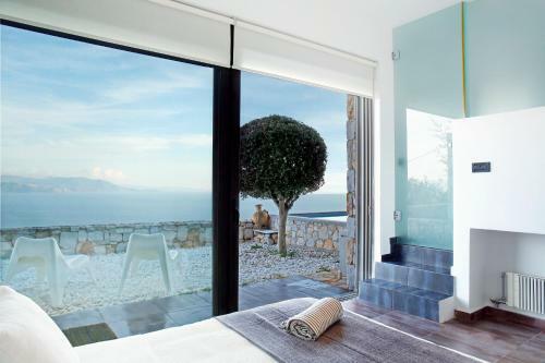 Seaview Salty Villa