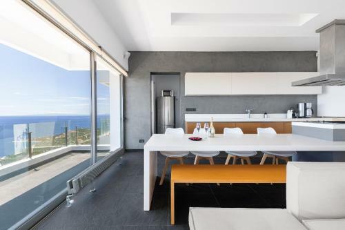 Olon Villa